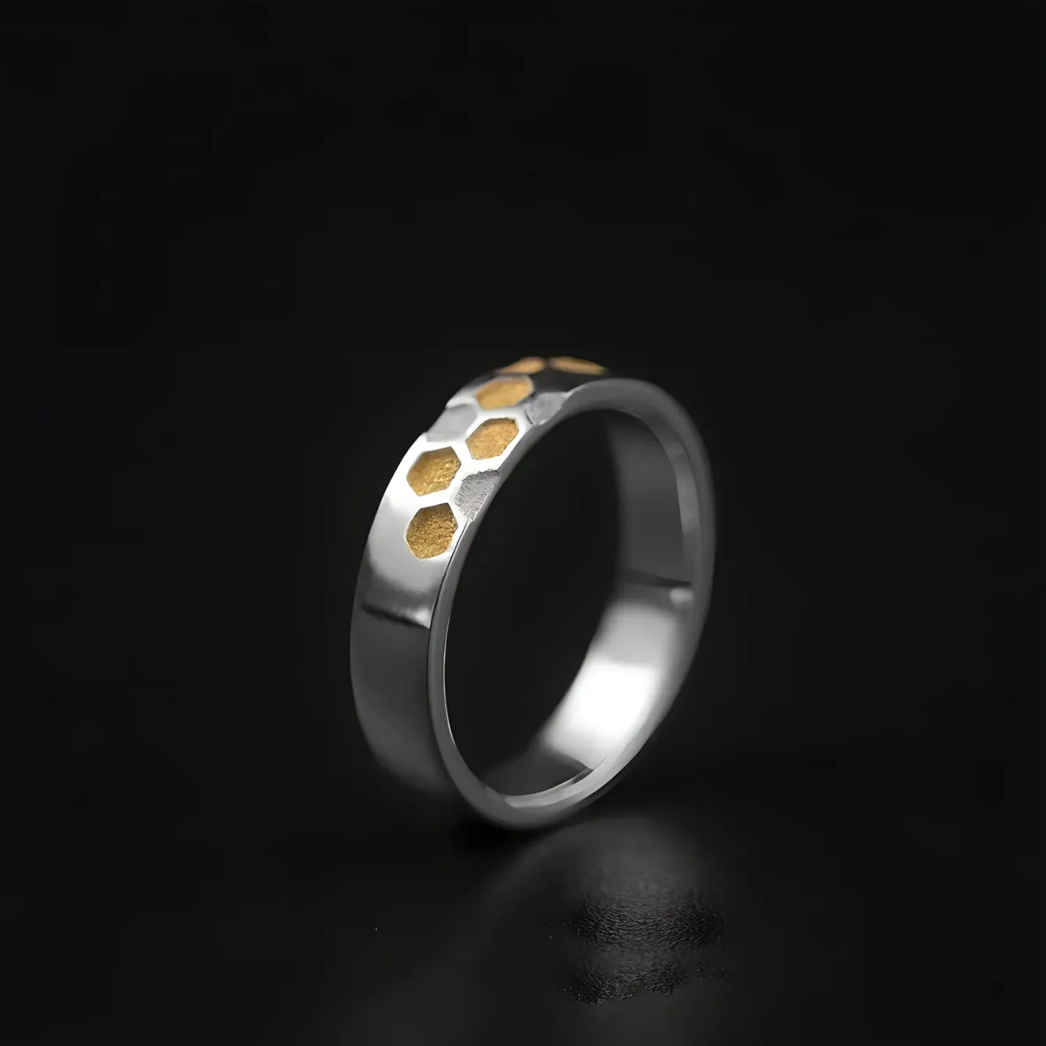 ECLIPSE RING