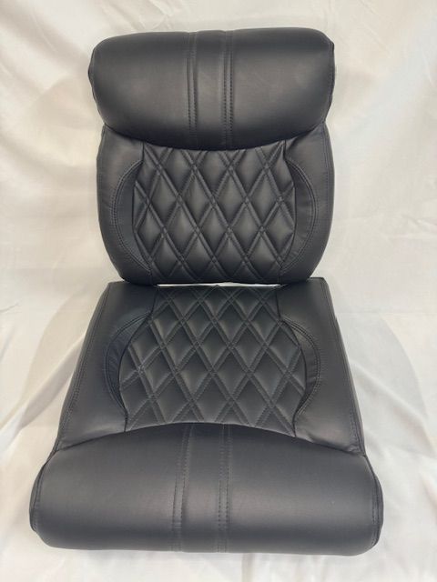 Black Robinson 44 Seats