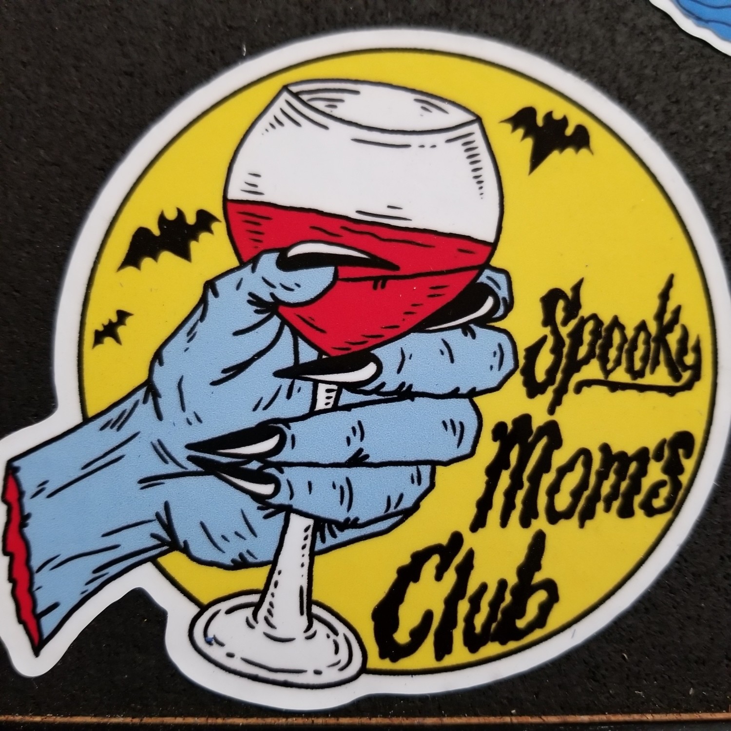 Spooky Moms Wine (sticker) Spooky Moms Wine (sticker)