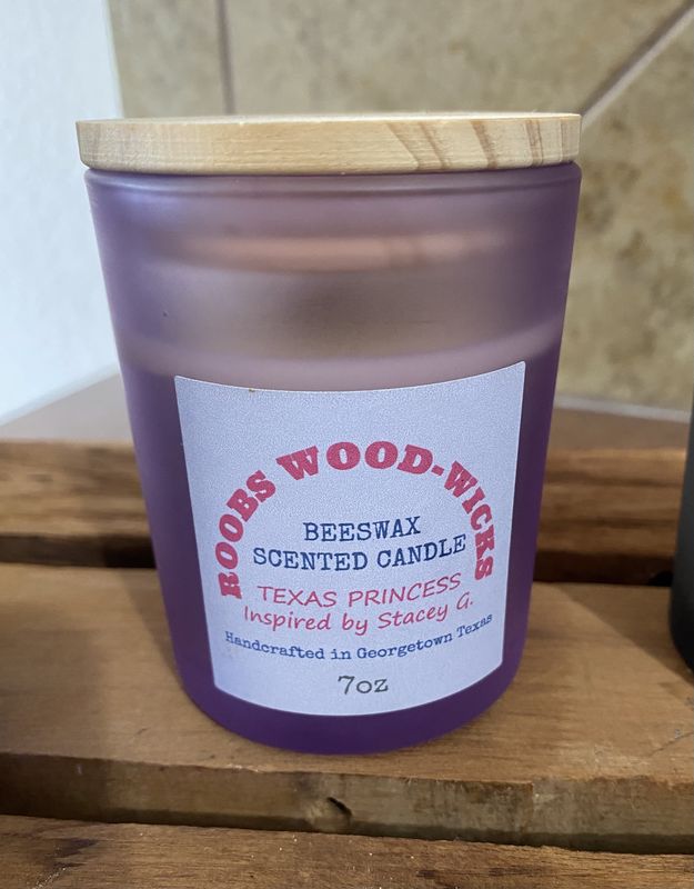 Beeswax candle Texas Princess