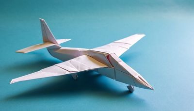 Dzień Samolotów z Papieru - orientacja pozioma. Darmowa dostawa.*