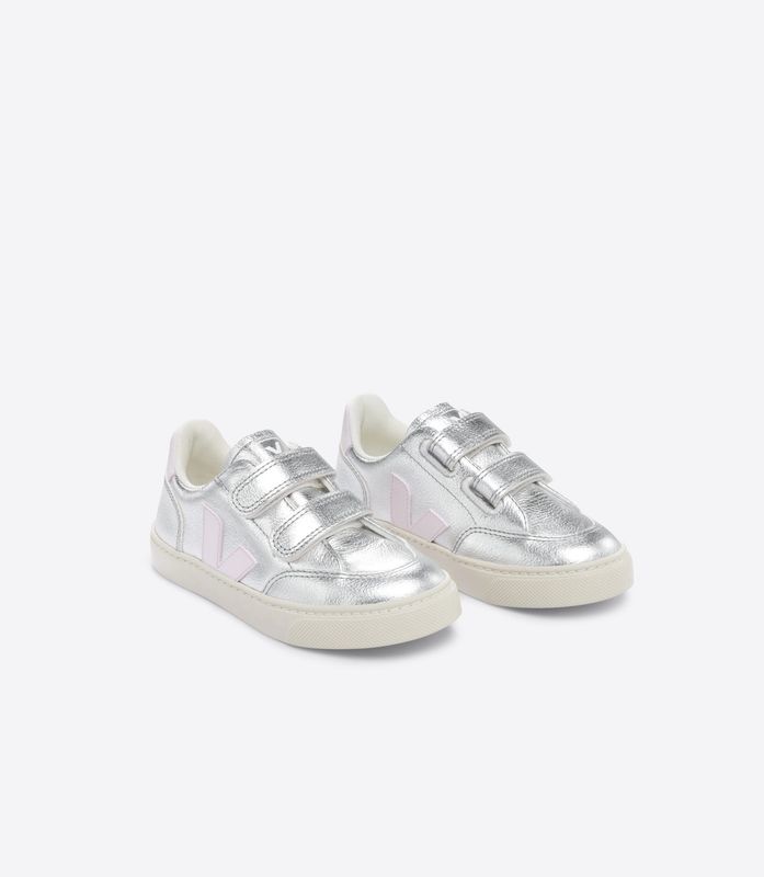 Veja // Small Esplar V-12 Silver Lassie