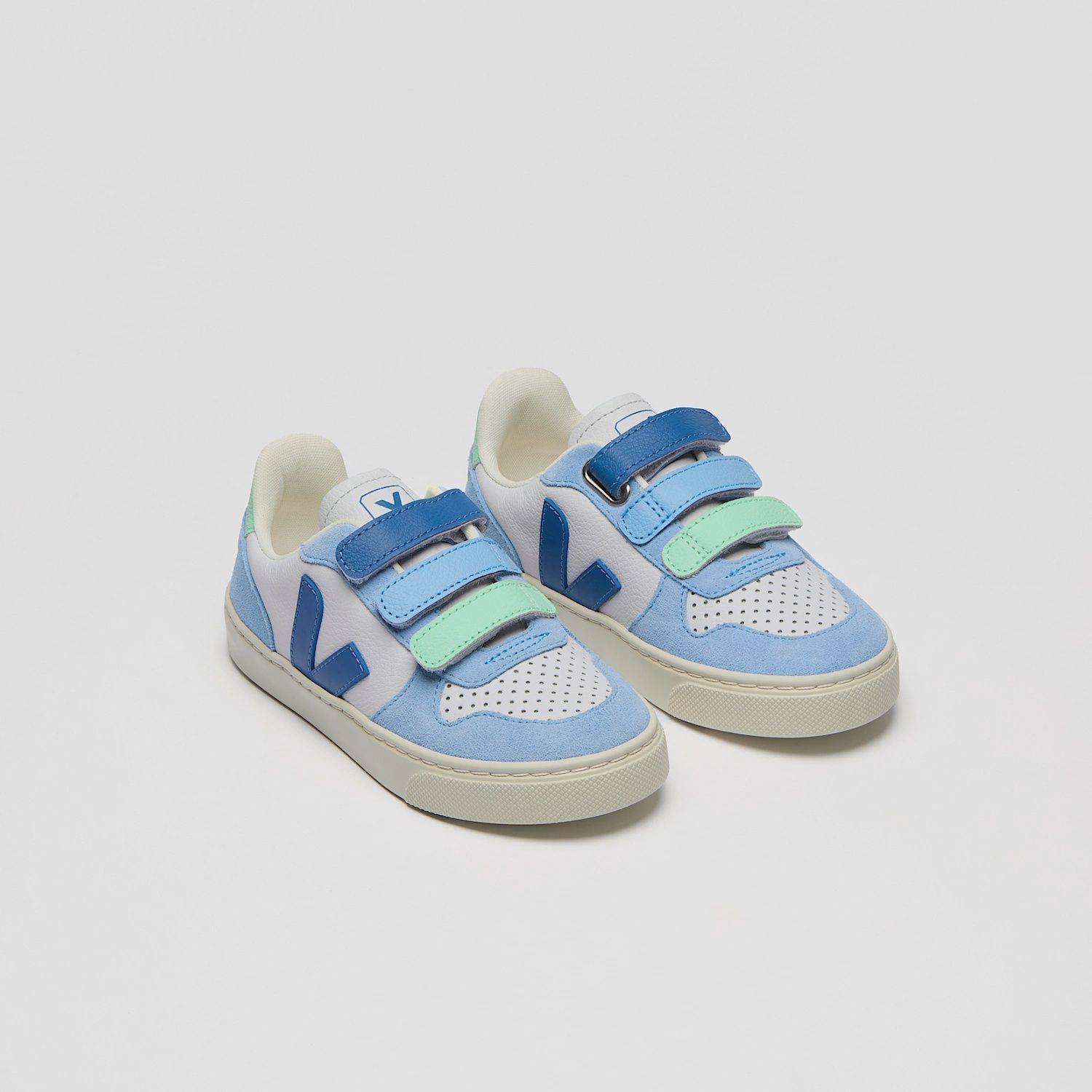 Veja // Small V - 10 Multi Indigo Veja // Small V - 10 Multi Indigo