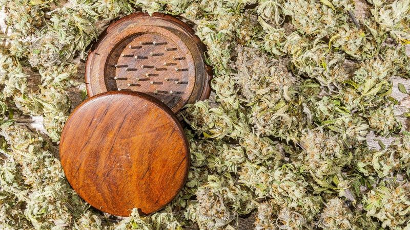 How to Use a Grinder