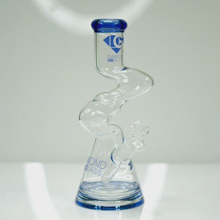 Diamond Glass 10" 2 Kink Waterpipe, Color: Blue Violet