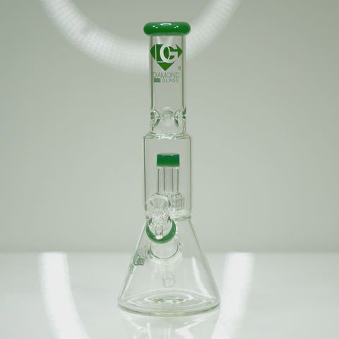 Diamond 12" Beaker w/Showerhead perc