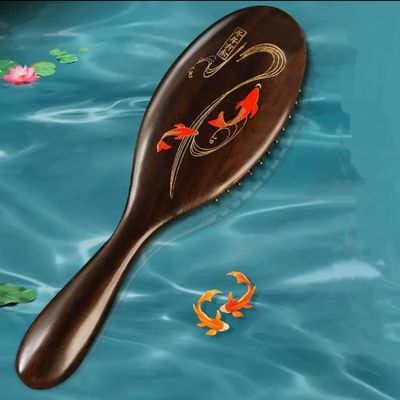 Brosse à cheveux en Ebène (carpe)