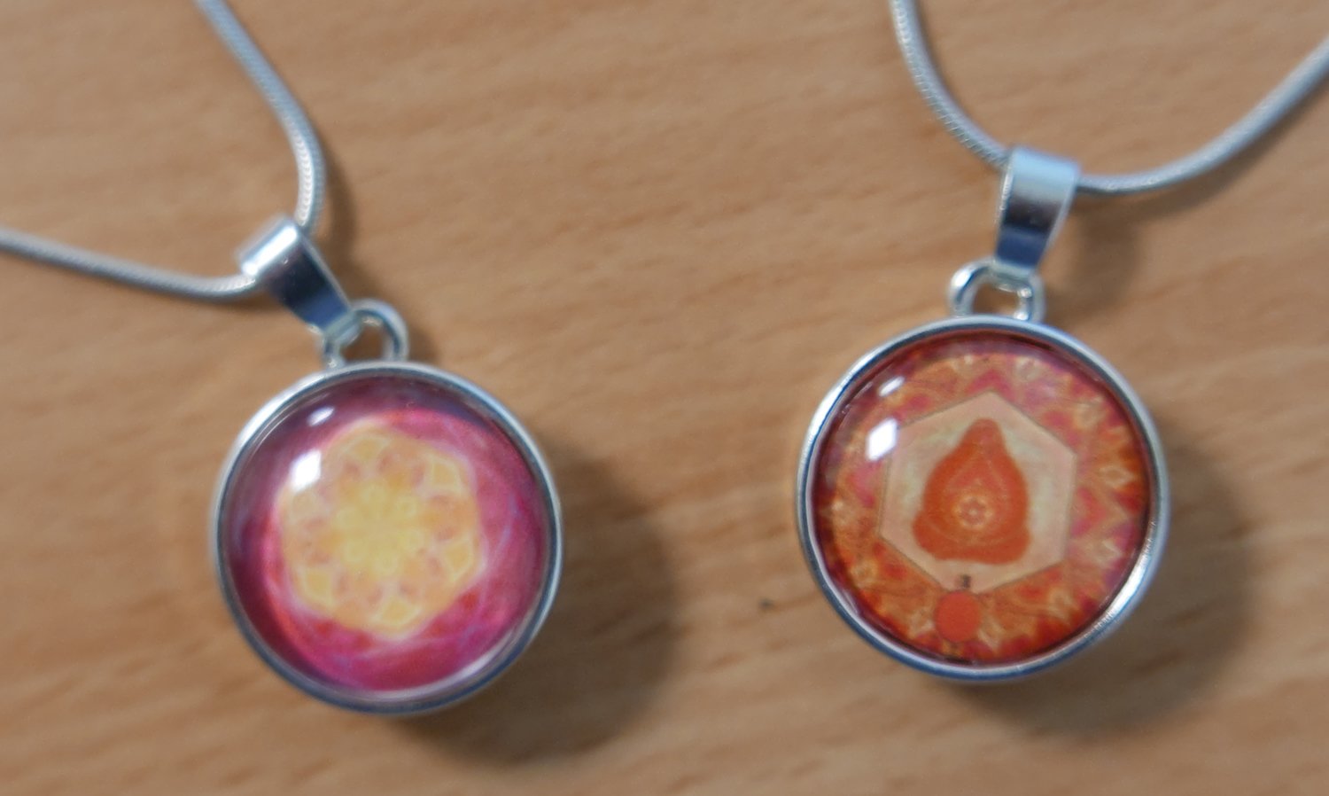 Collier mandala à pression