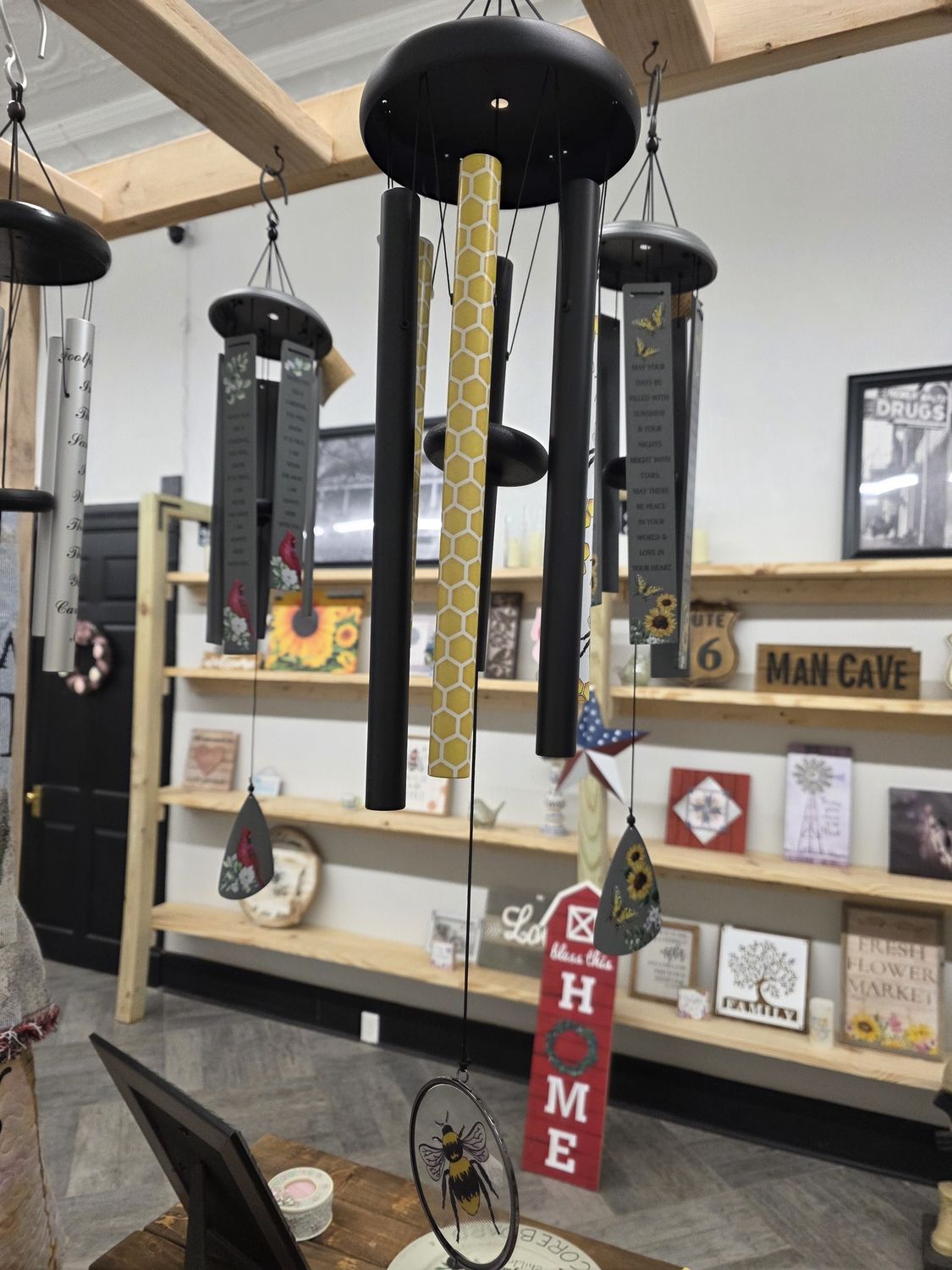 Wind Chime (Yellow Bee)