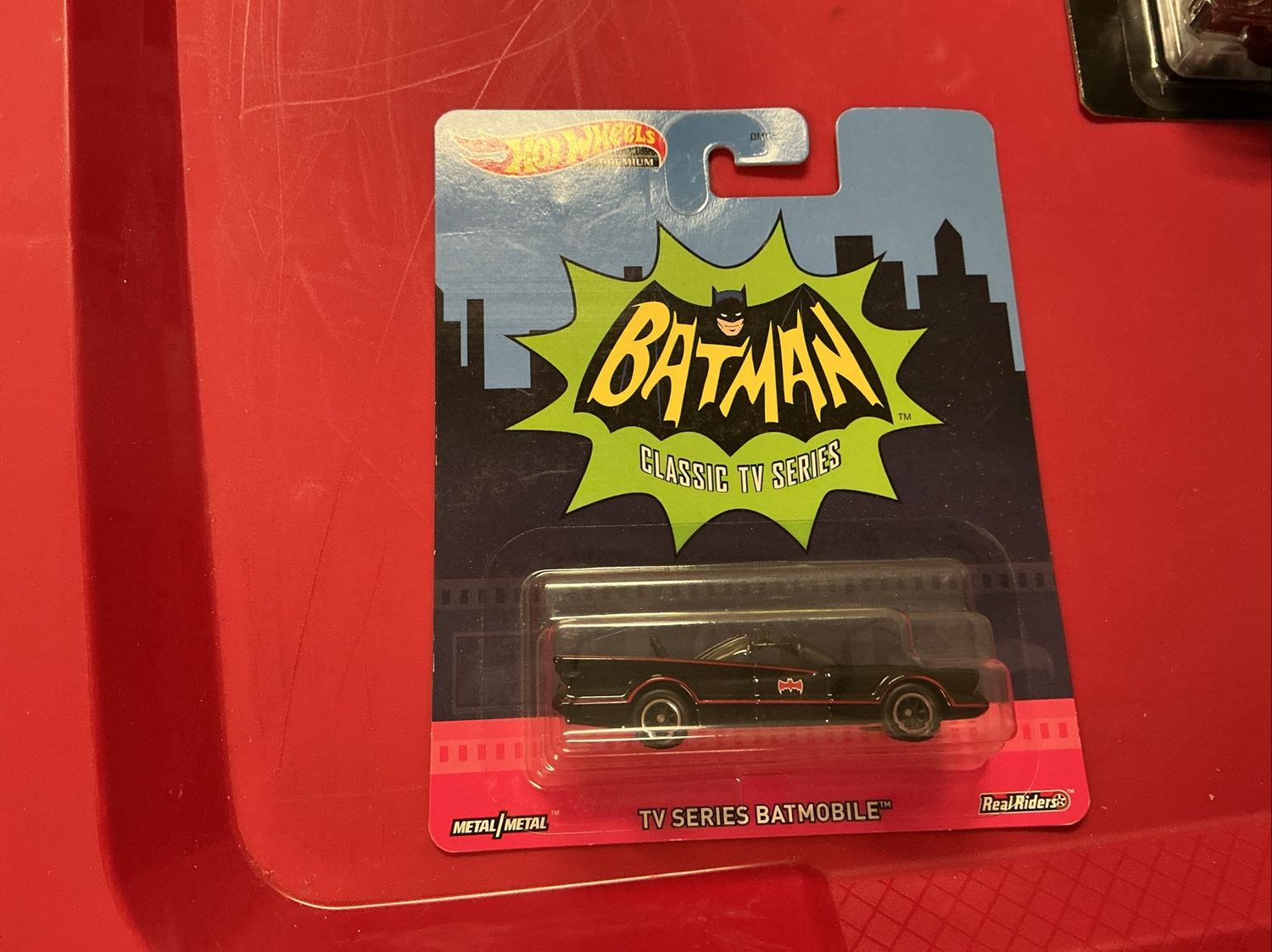 Hot Wheels Retro Entertainment Batman Classic TV Series Batmobile D43