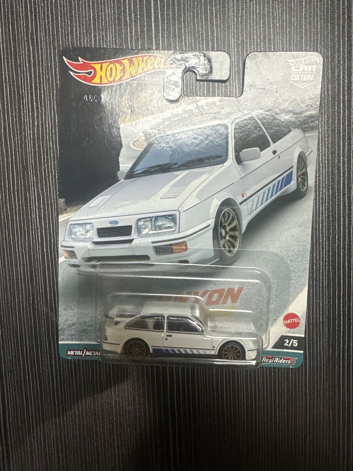 Hot Wheels 87 Ford Sierra Cosworth