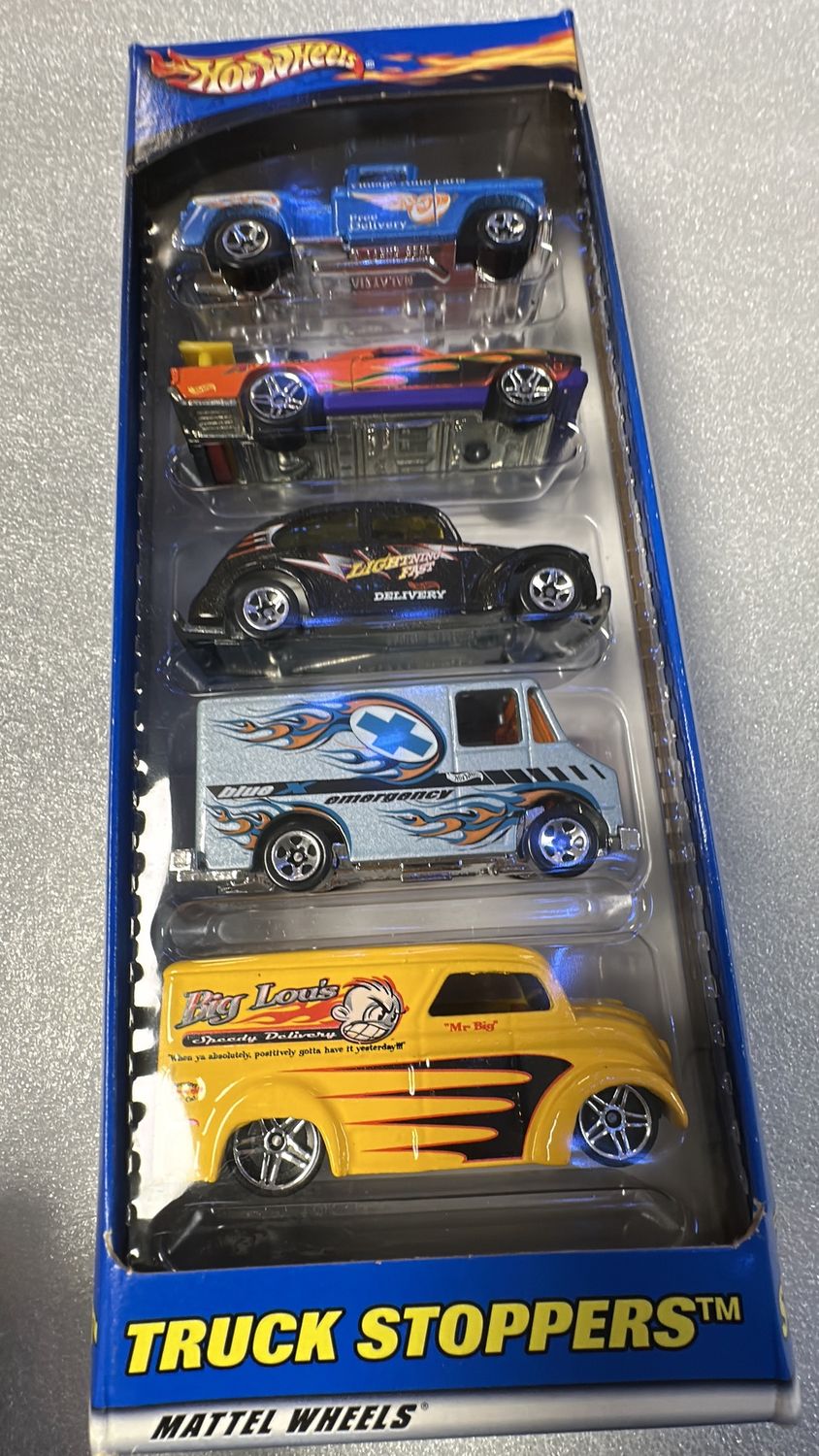 Hot Wheels 2000 Truck Stoppers 5-car gift pack 50066 