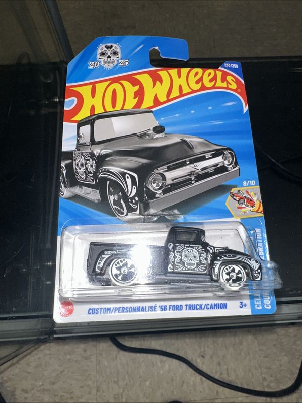 Custom/personalities 56 Ford truck/Camon