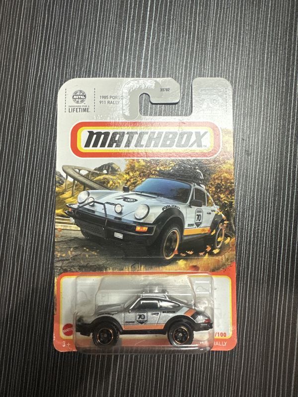 Matchbox 1985 Porsche 911 Rally