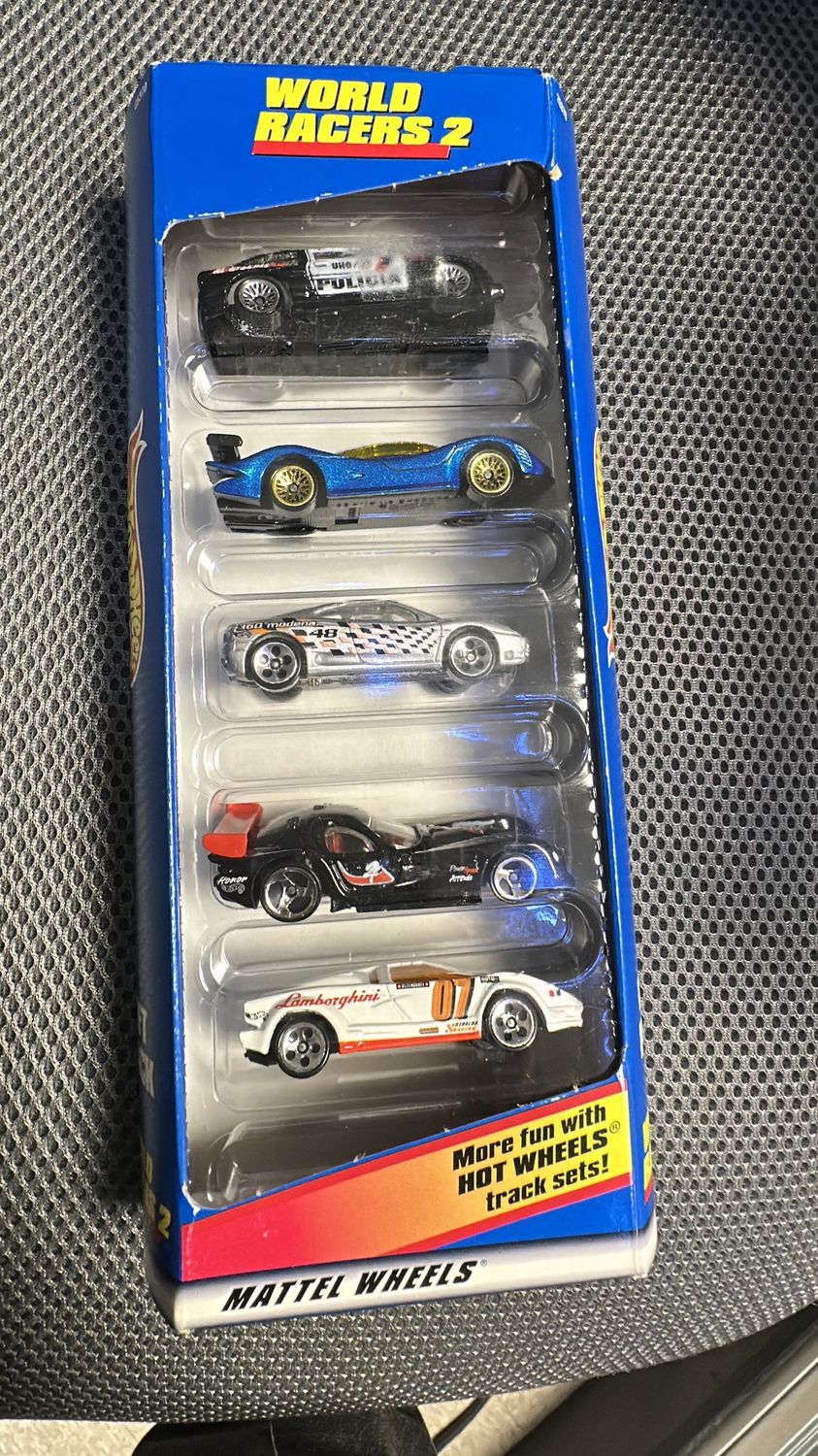 Hot Wheels 1998 Gift Pack 5 Cars World Racers 2 #25370