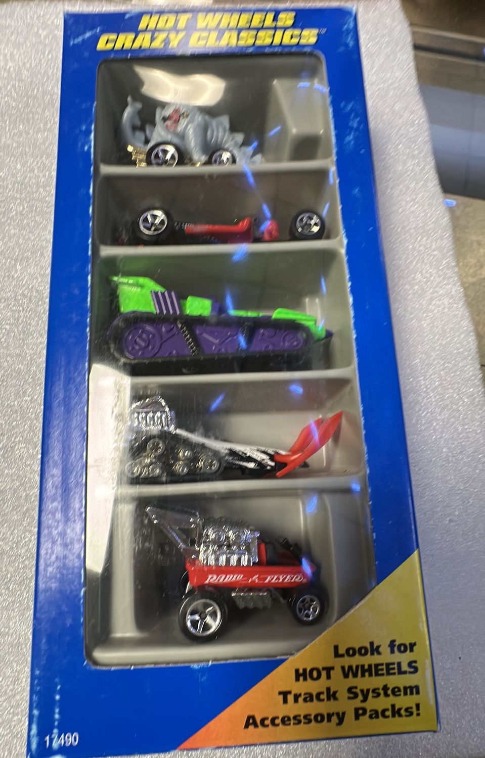 Hot Wheels Racing World 5 Car Gift Pack 17490 NEW