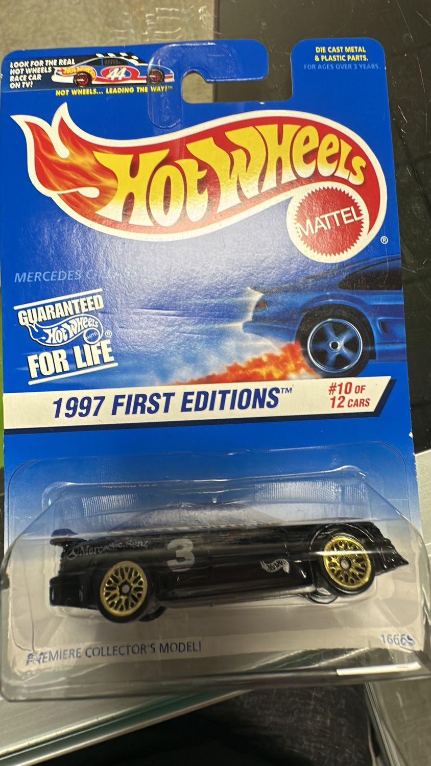 Hot Wheels 1997 First Editions #516 10/12 Mercedes C-Class Black w/ Gold WSPs