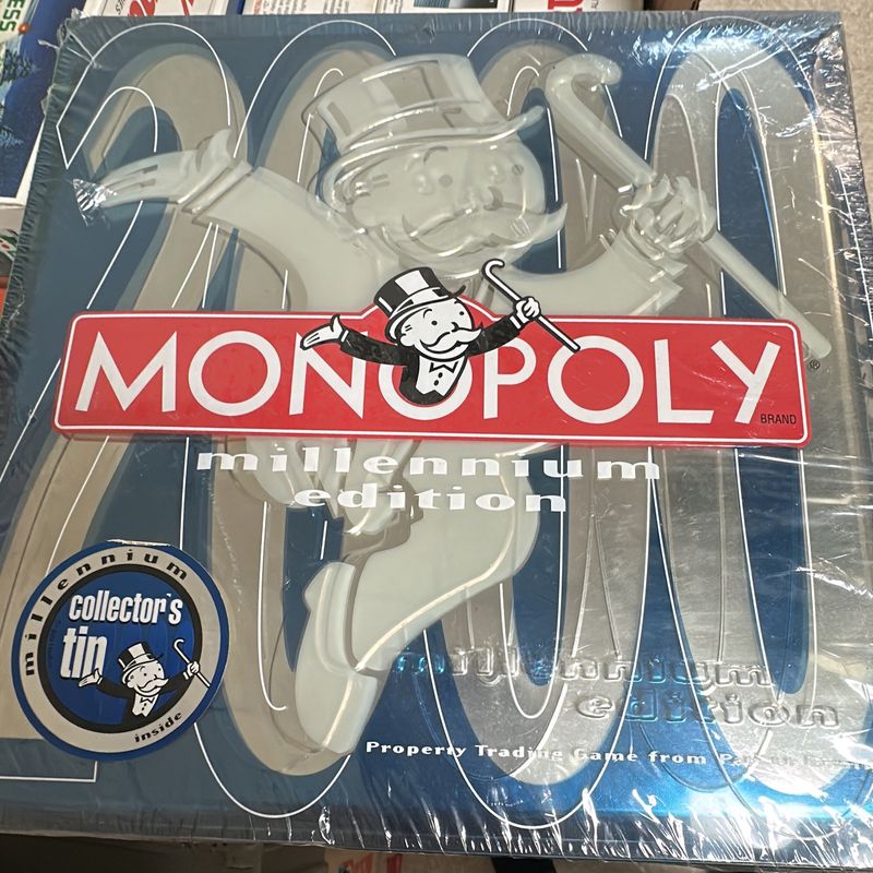 Monopoly millennium edition