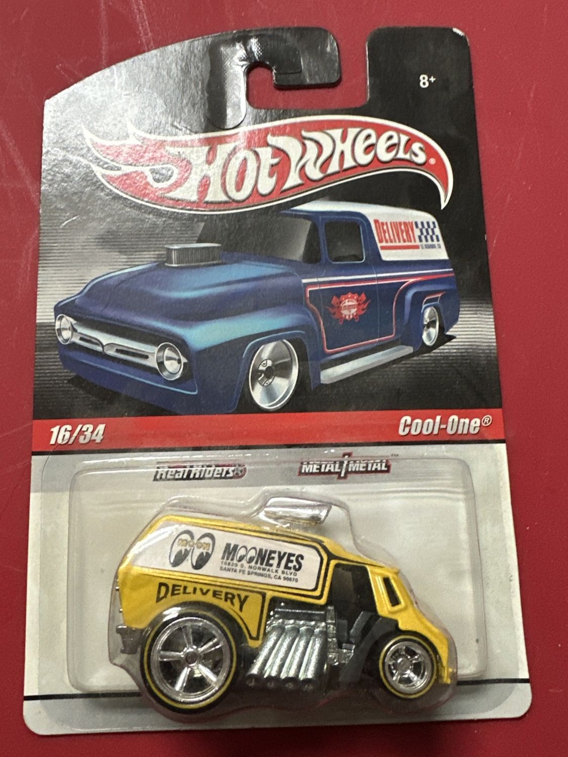 Hot Wheels Slick Rides Delivery Cool-One MOONEYES 1:64 16/34 YELLOW RRs