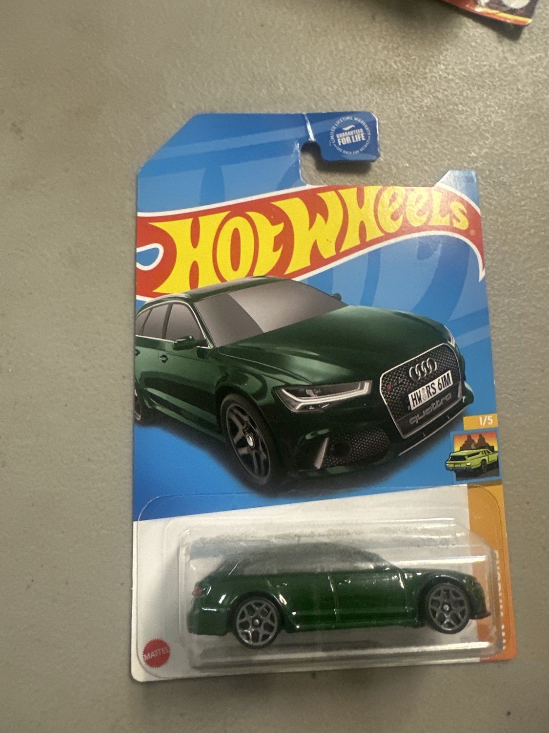 Hot Wheels 17’ Audi RS 6 AVANT