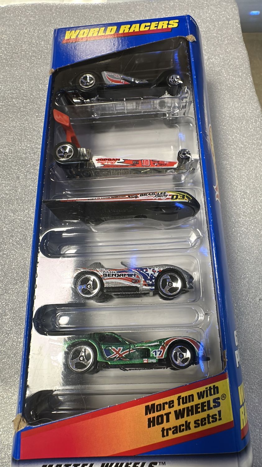 New Mattel Hot Wheels World Racers 21084 Year 1998 5 Car Gift Pack (B3)