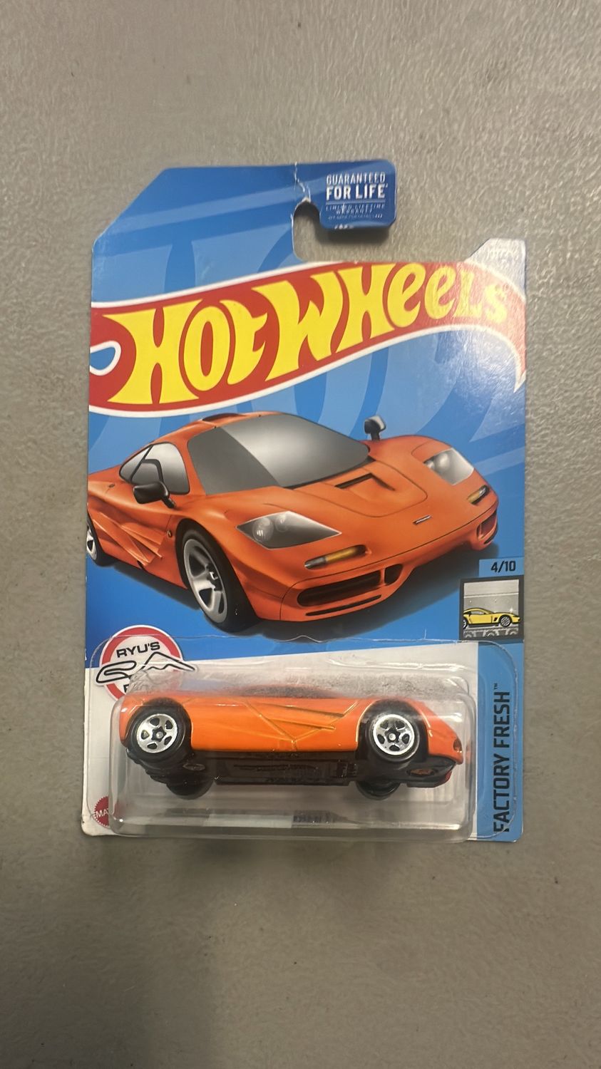 Hot Wheels McLaren F1 Orange