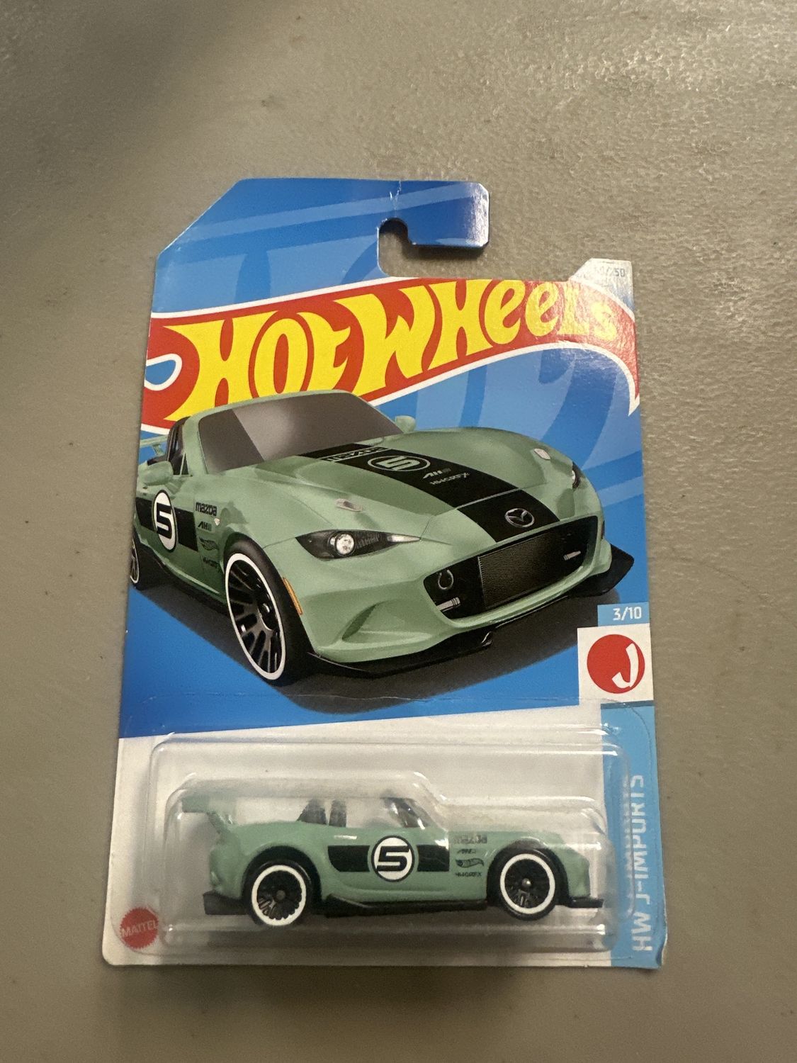 Hot Wheels ‘15 Mazda MX-5 Miata