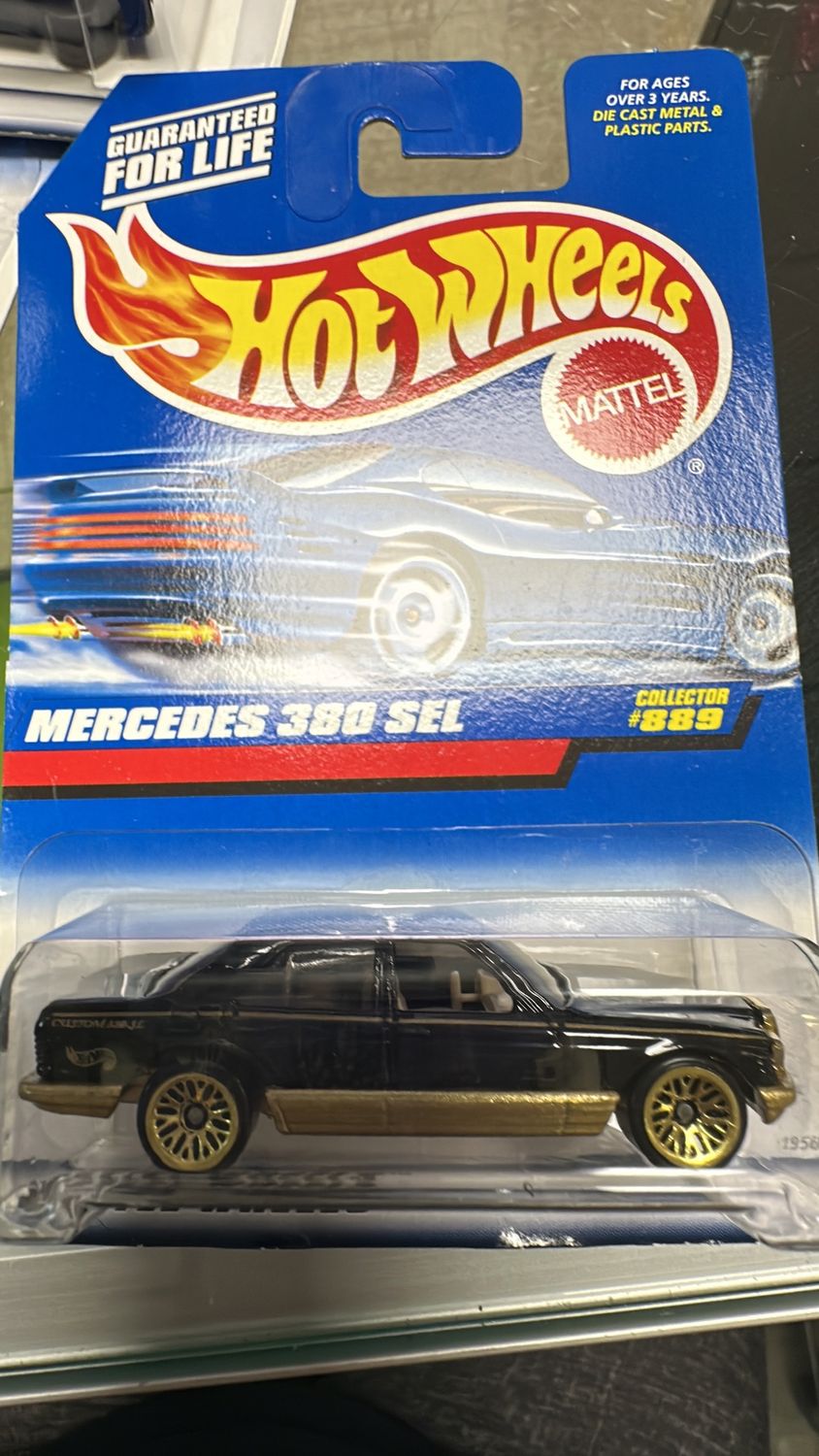 Hot Wheels 1997 Mainline/Collector #889 MERCEDES 380 SEL Black-Gold w/GoldLaceSp