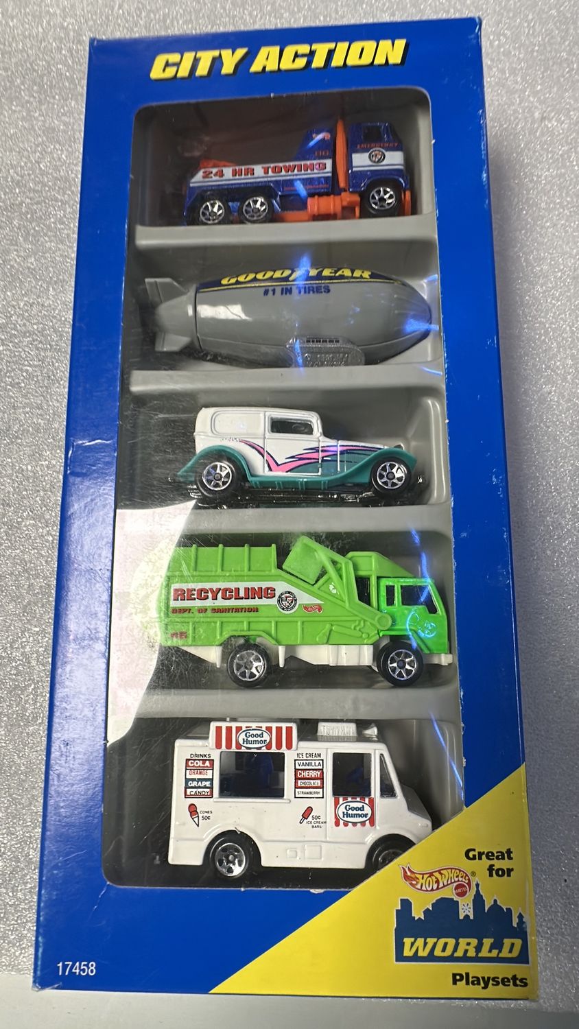 Hot Wheels 1996 5-Pack - City Action w/ Ice Cream Truck New Unopened Sealed