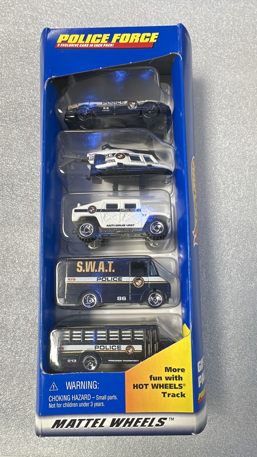Vintage Police Force - 1996 Hot Wheels 5 car Gift Pack #17461 Sealed