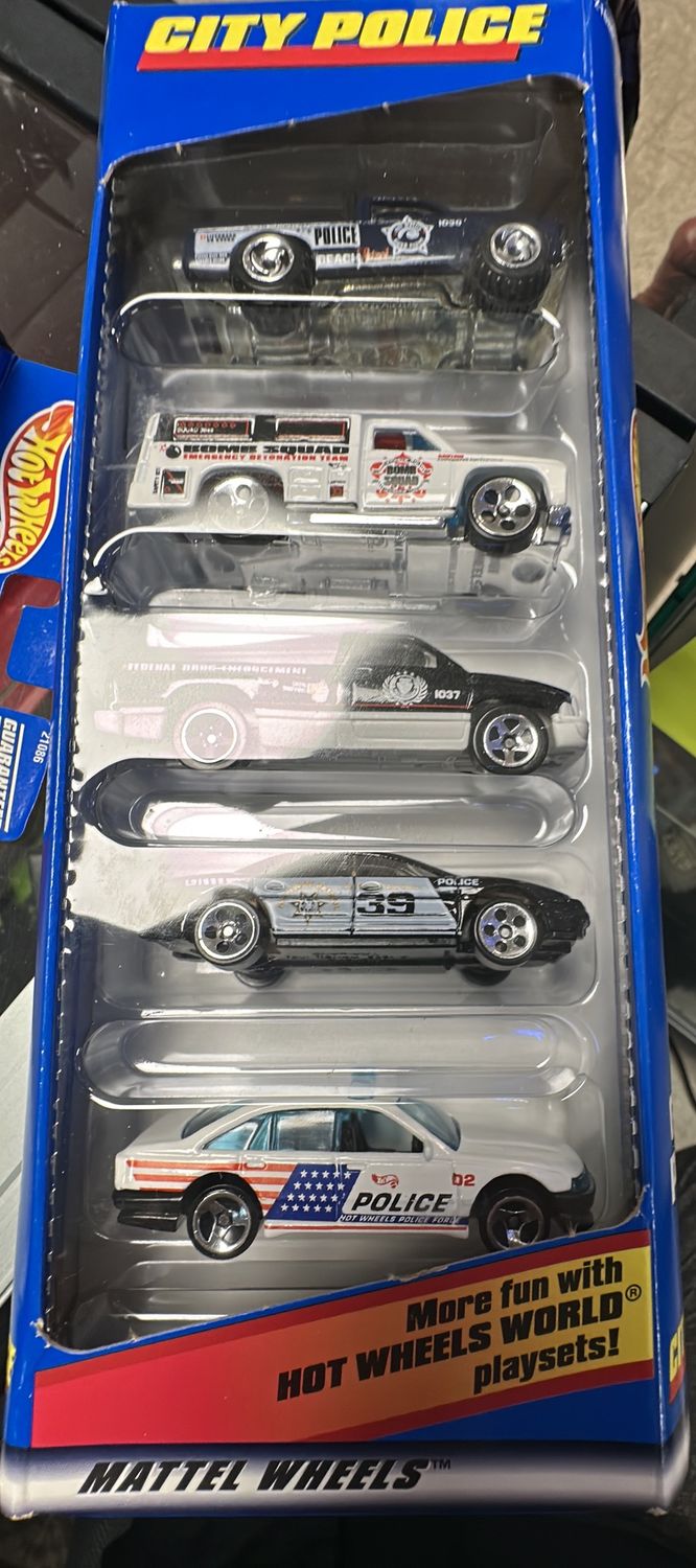 ️‍1998 Hot Wheels City Police 5-Car Gift Pack, #21086