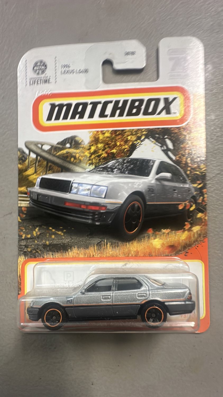 Hot Wheels 1994 Lexus LS400