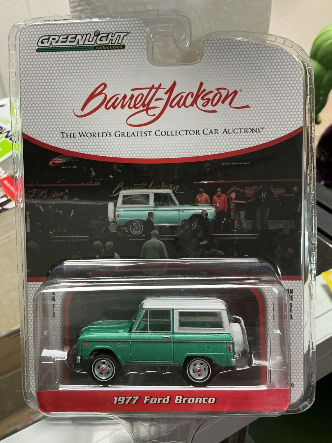 Greenlight Barrett Jackson 1977 Ford Bronco Chase