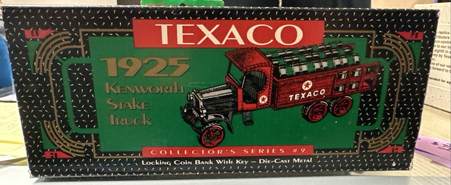 ERTL Texaco 1925 KENWORTH STAKE TRUCK #9 Coin Bank With Key Die-Cast Metal New