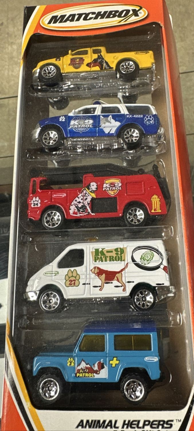 2001 Matchbox Animal Helpers 5 Pack Gift Set