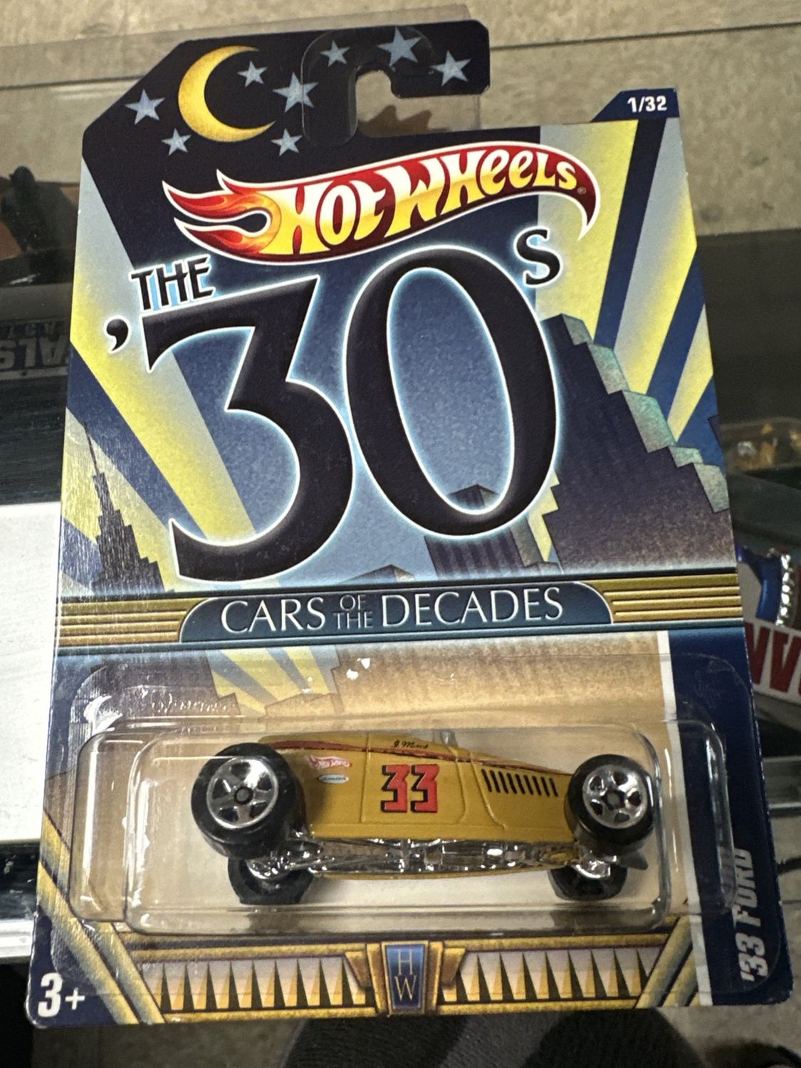 2010 HotWheels Cars Of The Decades The 30's ‘33 Ford 1/32