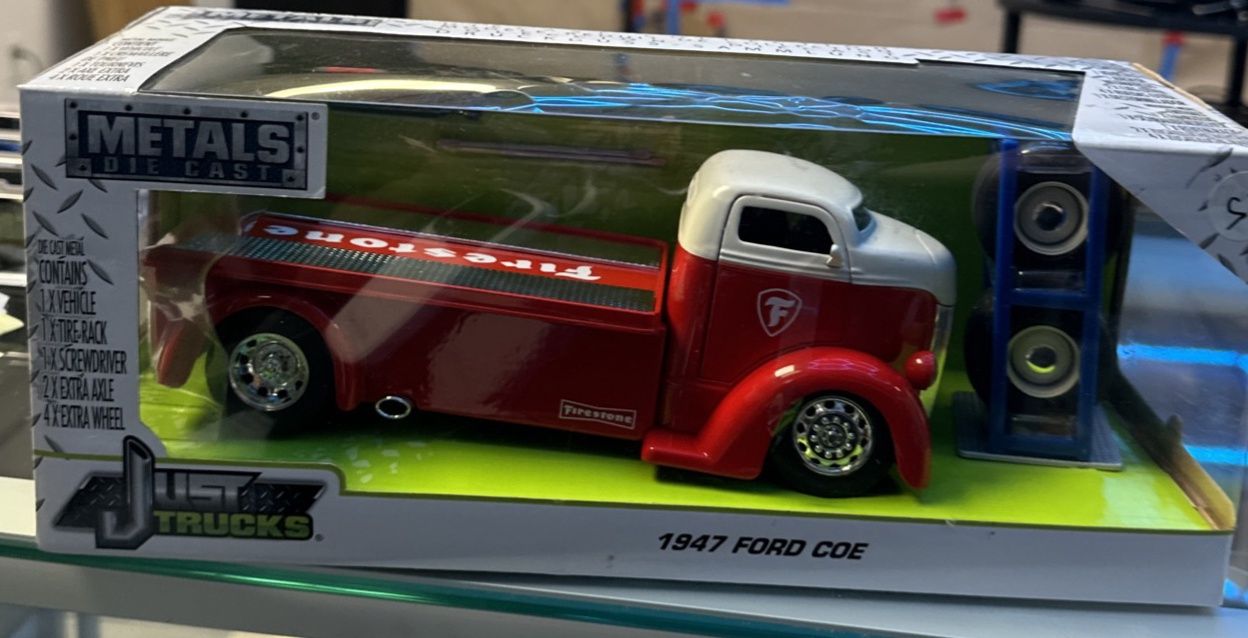 Jada Just Trucks 1947 Ford COE Tow Truck Firestone