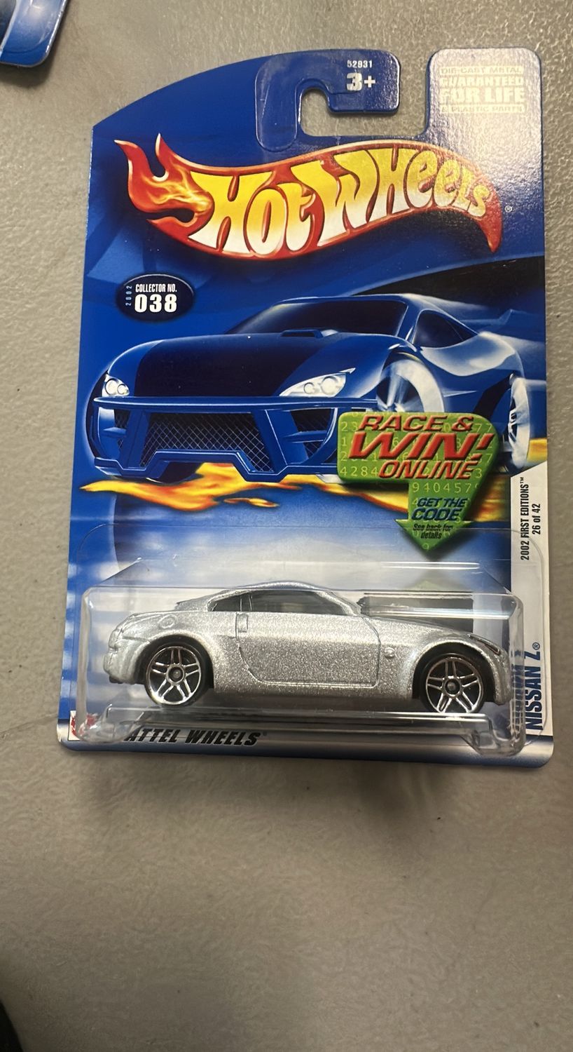 Hot Wheels Nissan 350z Silver First Editions