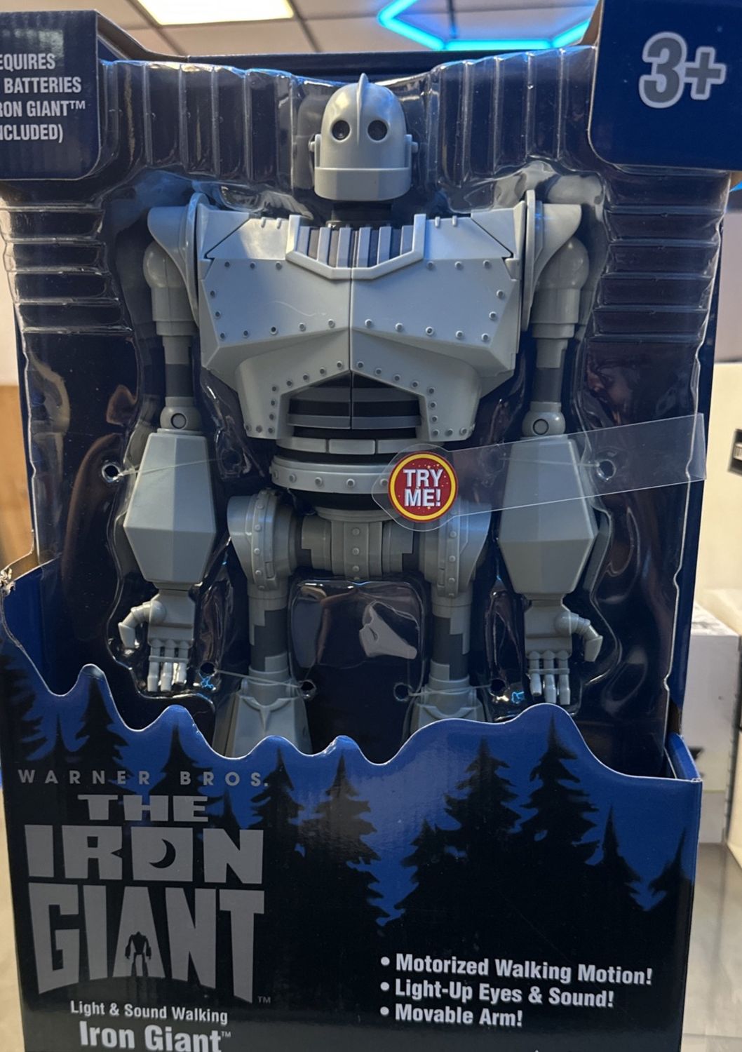 Goldlok The Iron Giant 14" Motorized Walking Iron Giant
