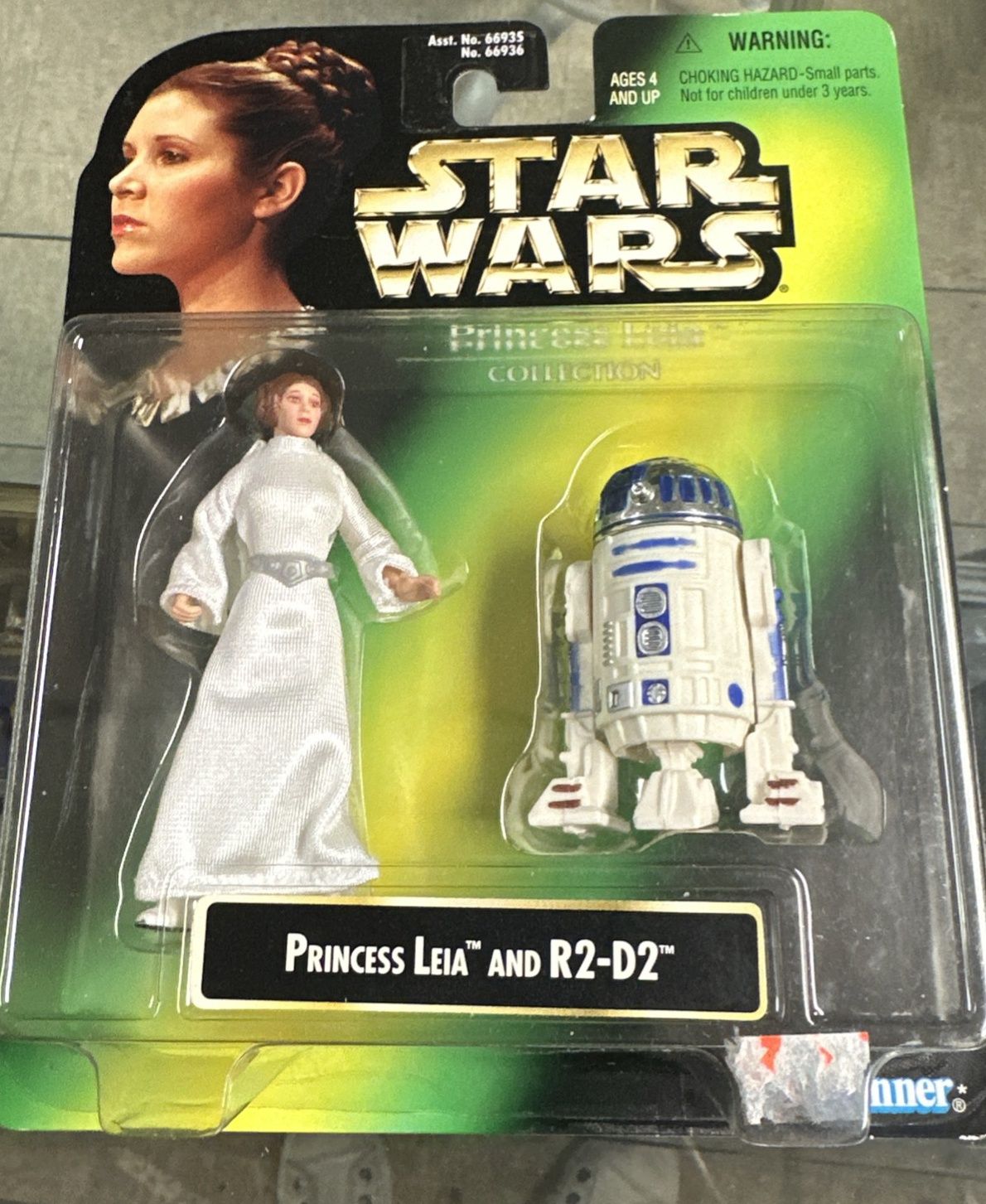 STAR WARS Vintage NIB Princess Leia &amp; R2-D2 Kenner Factory Sealed Action Figures