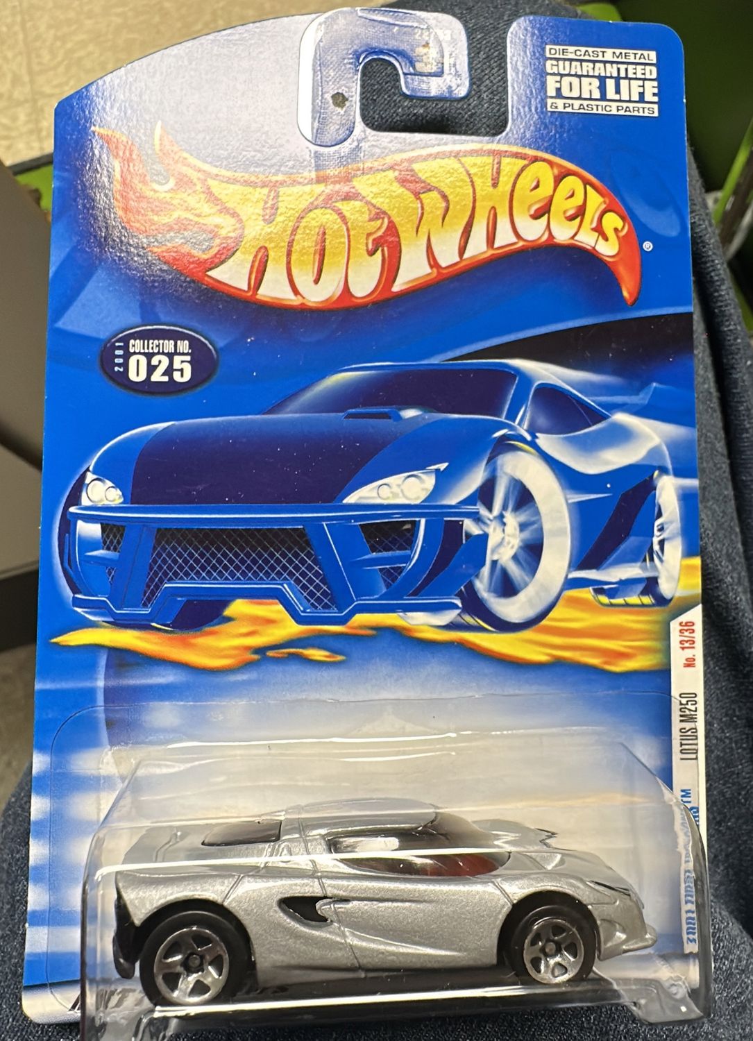 HOT WHEELS 2001 FIRST EDITIONS LOTUS M250 No. 13/36 Collector #025