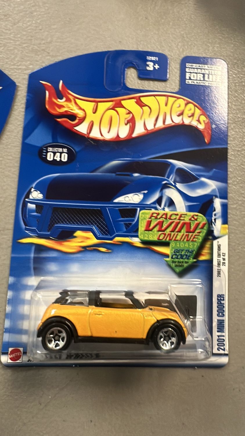 Hot Wheels Mini Cooper Ylw White 52921