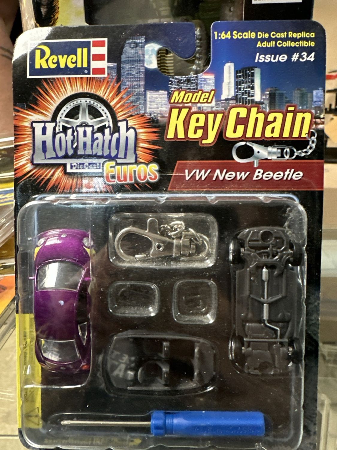 Revell #34 Hot Hatch Euros Key Chain VW New Beetle Volkswagen
