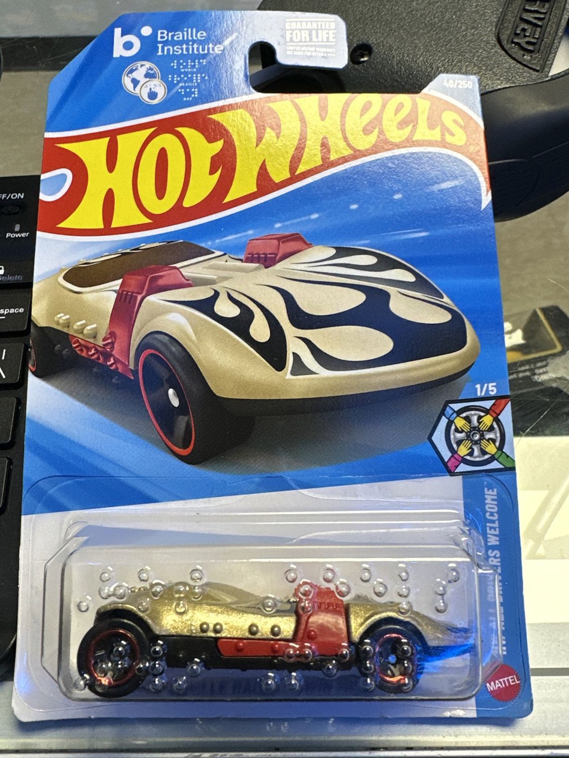 2026 Hot Wheels Braille Racer Twin Mill C Case