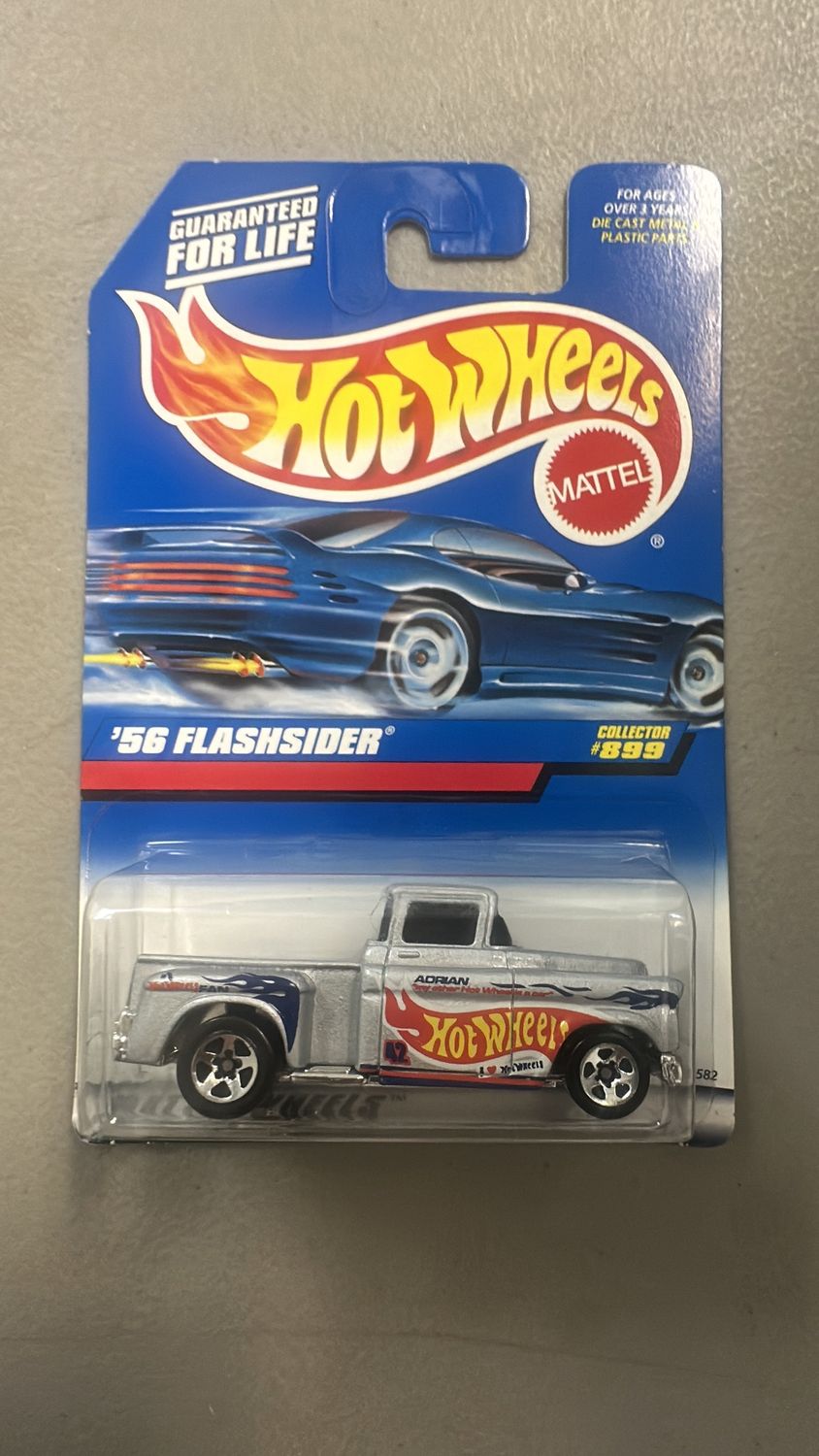 Hot Wheels ‘56 Flashsider Adrian