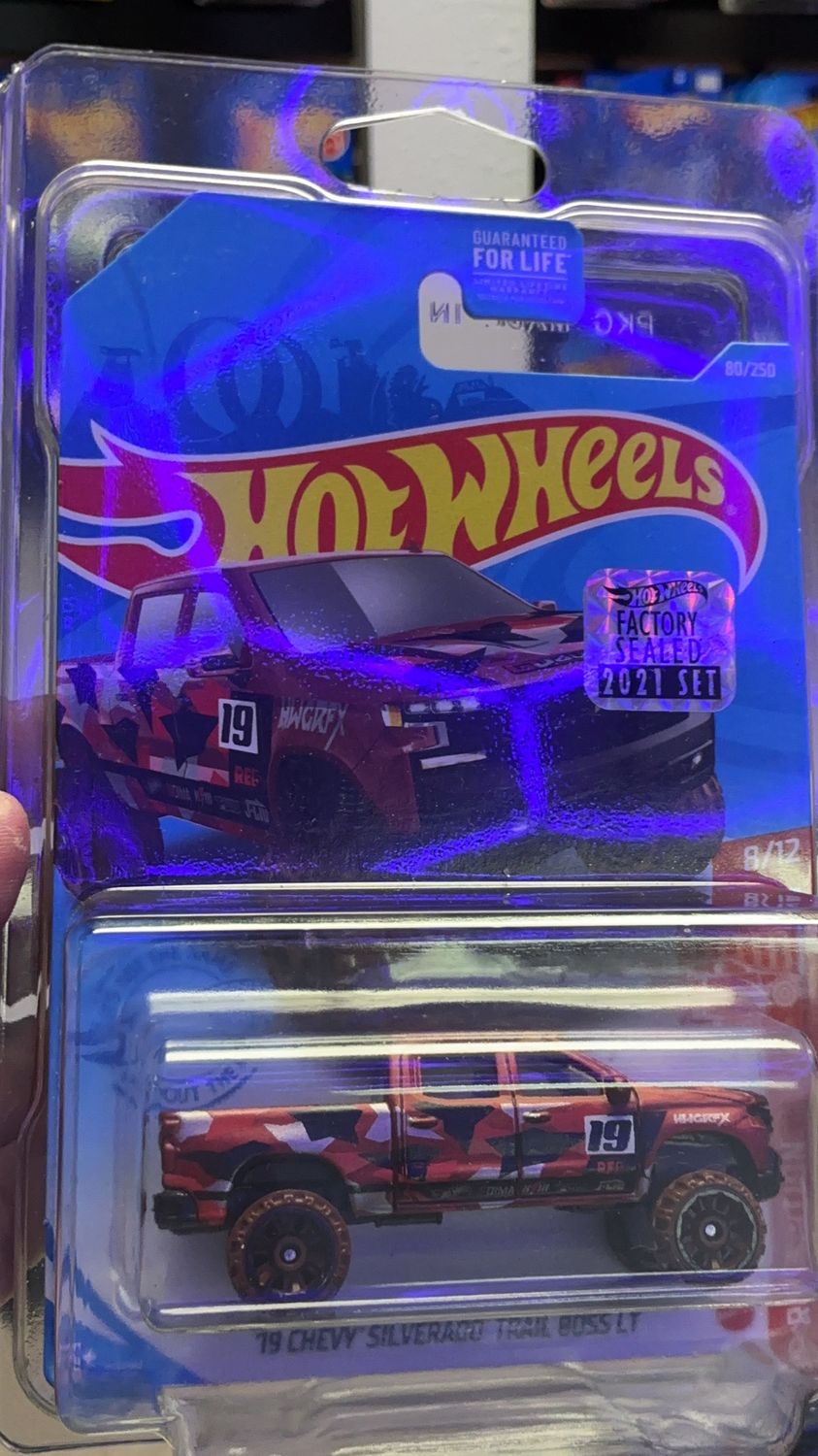Hot Wheels 2020 Red Edition - 19 Chevy Silverado Trail Boss LT (Red) #80