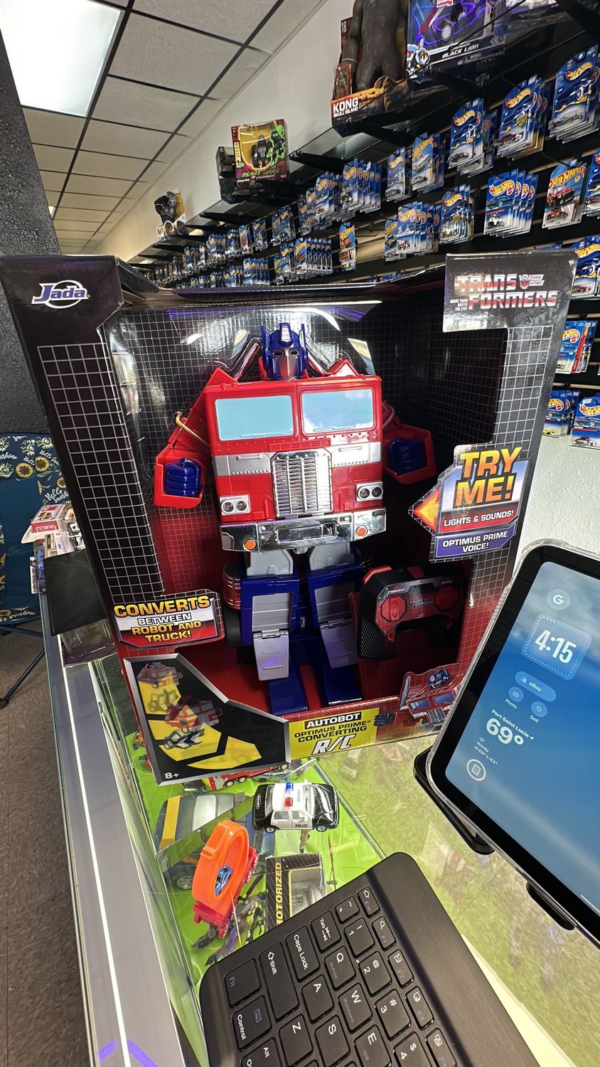 Jada Toys – Transformers Optimus Prime Converting RC Vehicle – Truck to Robot