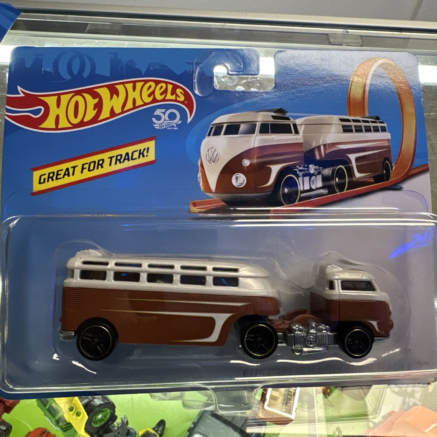 Hot Wheels Track Stars - Custom Volkswagen Hauler Vehicle OH5SP CGJ44