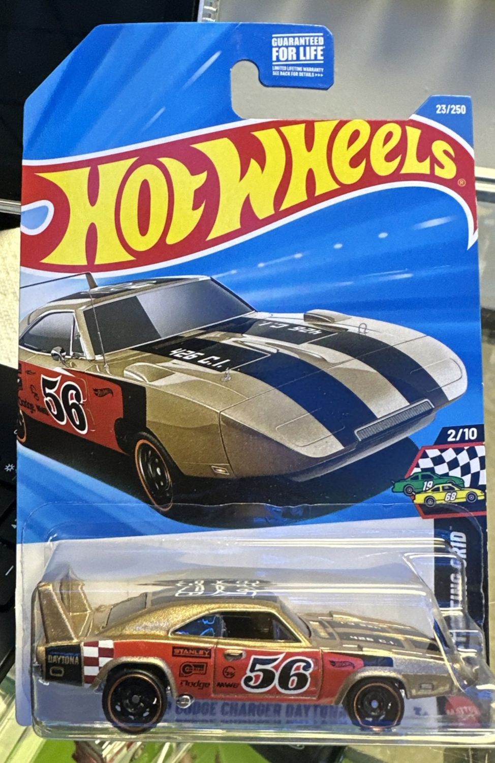 Hot Wheels 1969 DODGE CHARGER DAYTONA, Gold, HW Starting Grid, Muscle Car
