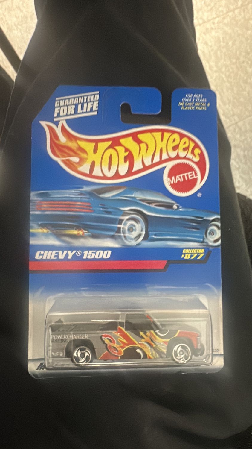 Hot Wheels Chevy 1500 #877